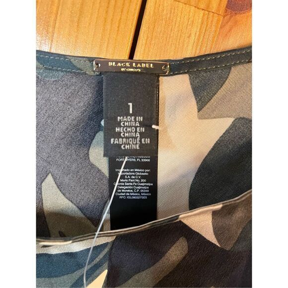 Chico's Black Label Silk One Shoulder Ruffle Top Size 1 Med nwt (2035) - Picture 7 of 9